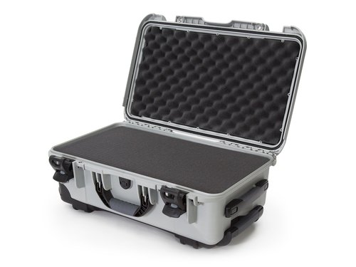 Nanuk 935 met Plukschuim