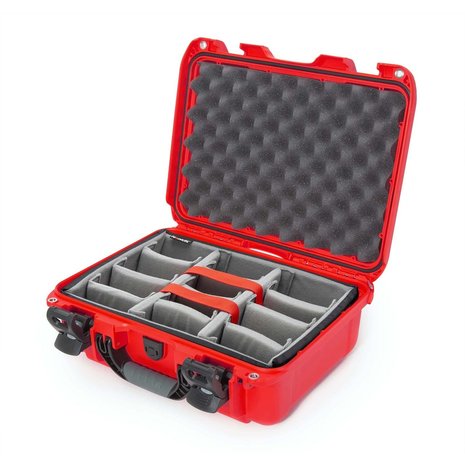 Nanuk 920 Rood met Vakverdelers