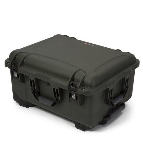 Nanuk 950 Olive met Vakverdelers