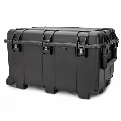 Nanuk 975W Black with Padded Dividers