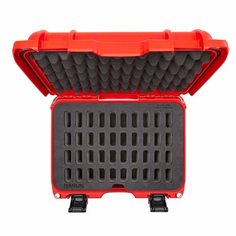 Nanuk 915 Rood voor 40 messen